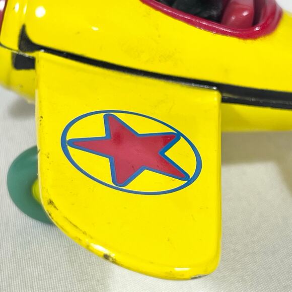 Vintage Disney DecoPac Mickey Mouse Flying Airplane Die Cast Toy Yellow 1981 - Picture 11 of 16